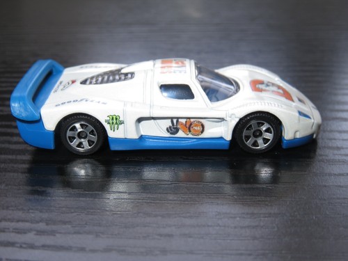 Hot wheels matchbox - hot,